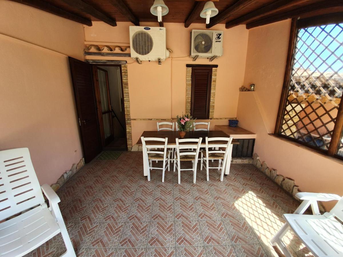 Casa Sole Villa วิลลัสซีมีอุส ภายนอก รูปภาพ